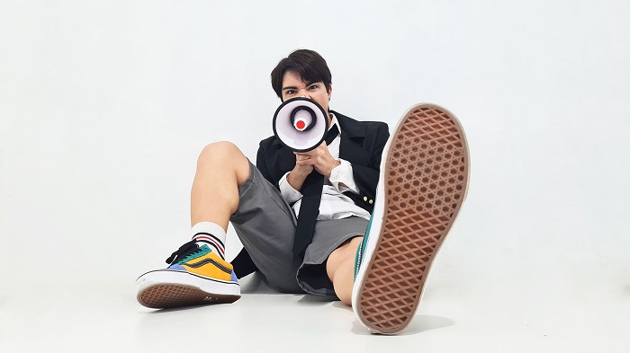 Nicolás López hace Pop Reggaetón, es diversidad, autoestima, amor y amistad