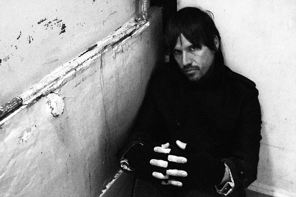 Llega el single debut de «Revolution Above Disorder» titulado «Iluminate»