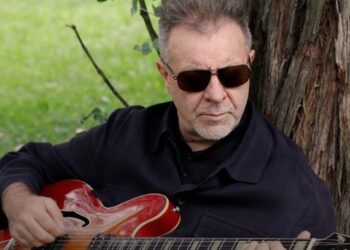 Hoy cumple años León Gieco y lo festejará en el CCK