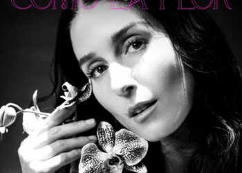 Francisca Valenzuela nos trae «Como la Flor»