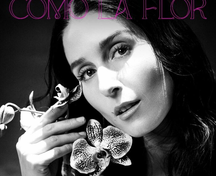 Francisca Valenzuela nos trae «Como la Flor»