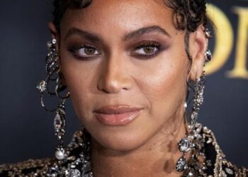 Beyoncé obsesiva por su imagen