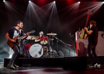 «Divididos» estrenó en las plataformas el registro de su histórico show en Tilcara de 2010