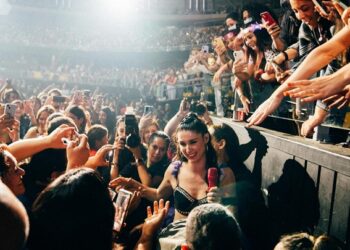 Francisca Valenzuela regresa a los escenarios de argentina el 4 de marzo en la Trastienda