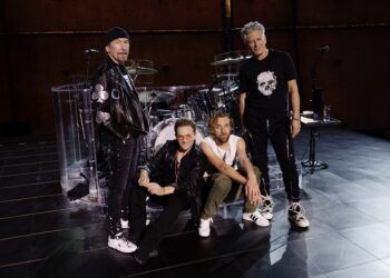 U2 lanza su nuevo simple, «Atomic City», un guiño a sus comienzos en los 80