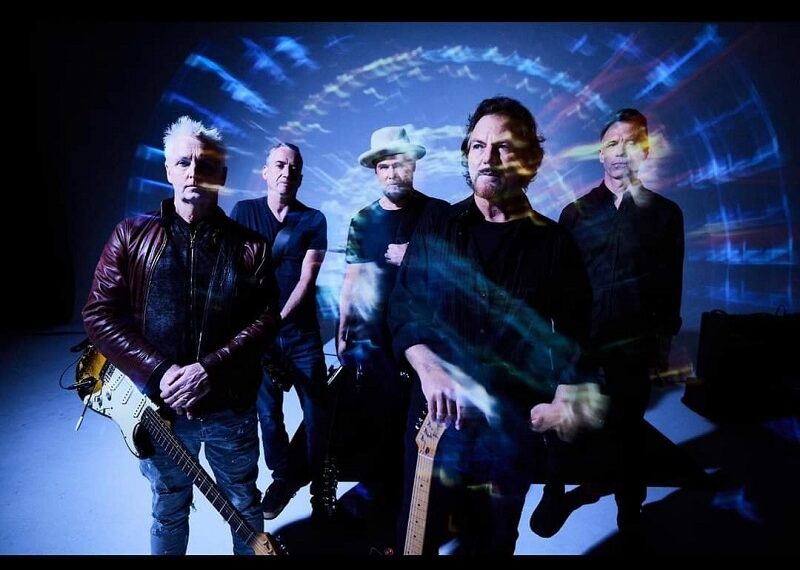 Pearl Jam lanza sencillo, anuncia álbum y gira internacional
