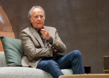 Joan Manuel Serrat y Estopa se unen para dar en Barcelona un concierto solidario con València