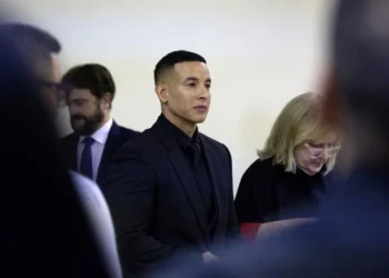 Daddy Yankee retoma el control de sus empresas tras un acuerdo mutuo con su esposa