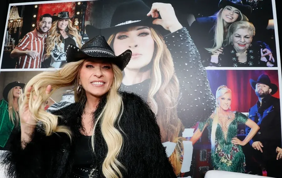 La cantante mexicana Yuri está a favor de corridos tumbados pero sin violencia ni machismo