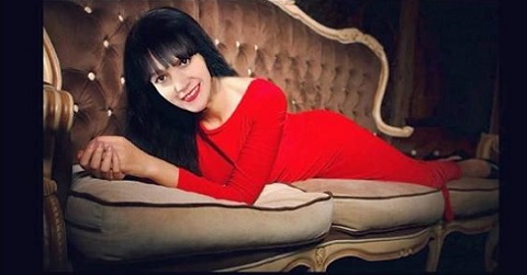 “Lore Gorbaràn” presenta su nuevo show en vivo