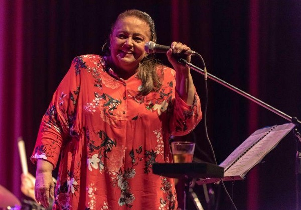 María Creuza se despide de Buenos Aires y de su mentor Vinicius de Moraes