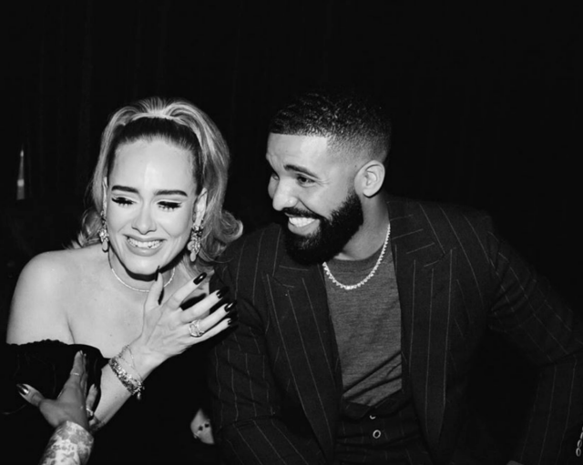 Adele reaparece más delgada tras su divorcio