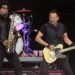 Bruce Sprinsteen vende su catálogo musical