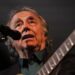 Serrat le dice adiós a los escenarios