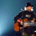 Spotify eliminará música de Neil Young a pedido suyo