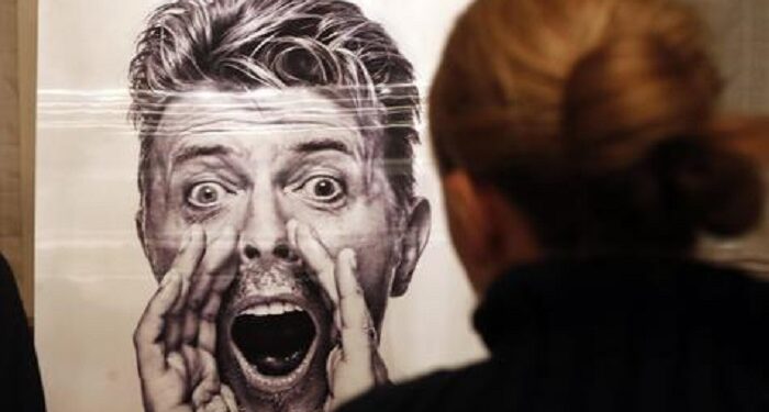 «El Divino Alquimista» de Dalila Ascoli es una biografía sobre la figura de un David Bowie inédito