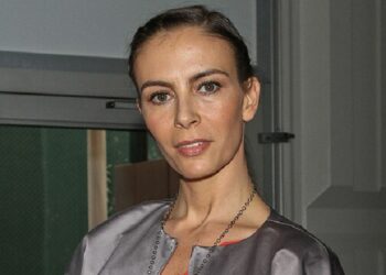 La cantante Sasha Sokol acusa de abuso a famoso productor