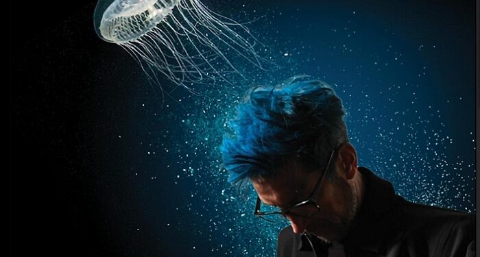 Diego Frenkel presenta «Cuando salga», primer single de su nuevo disco titulado «Medusas»