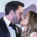 Jennifer Lopez y Ben Affleck revelan que están comprometidos