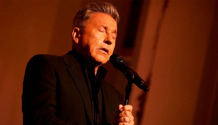 Ricardo Montaner se vuelve arrabalero y presenta “El día que me quieras”