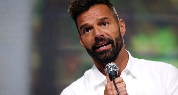 Ricky Martin dice que fue «víctima de una mentira» después de que su sobrino retirara las acusaciones de acoso