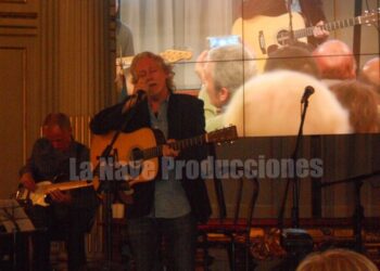 Nito Mestre cumple hoy 70 años y prepara concierto por medio siglo de trayectoria