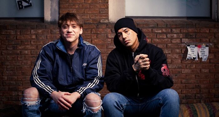 Paulo Londra y Duki recuerdan su historia musical común en «Party en el barrio»