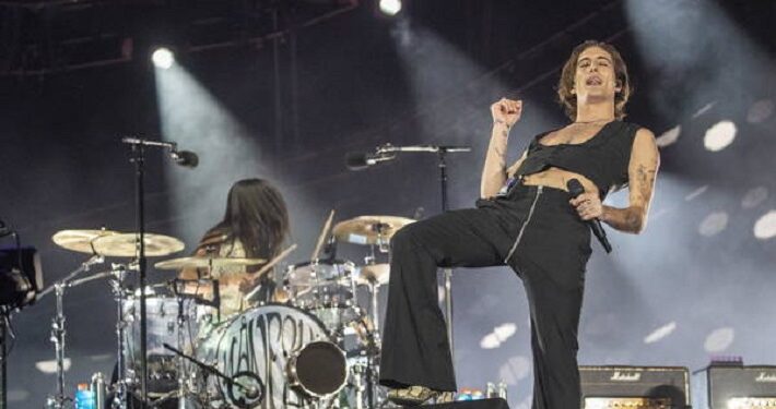 Damiano, la voz de Maneskin confesó que temió morir durante el videoclip de la canción «The Loneliest»