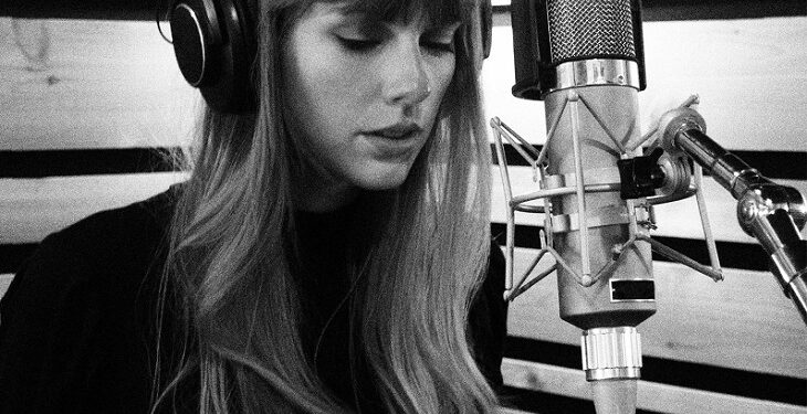 Taylor Swift es la primera artista en ocupar los diez puestos del ranking en EEUU