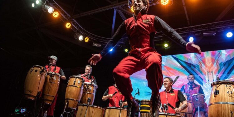 La Bomba de Tiempo vuelve al patio de la Konex y prepara un especial de carnaval