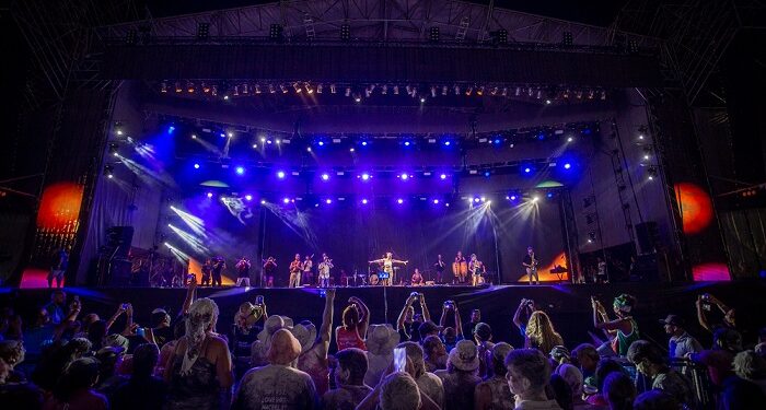 Llega «Terrazas de verano» con Tango, jazz, lectura de poesías y DJ’s en el Teatro Argentino de La Plata