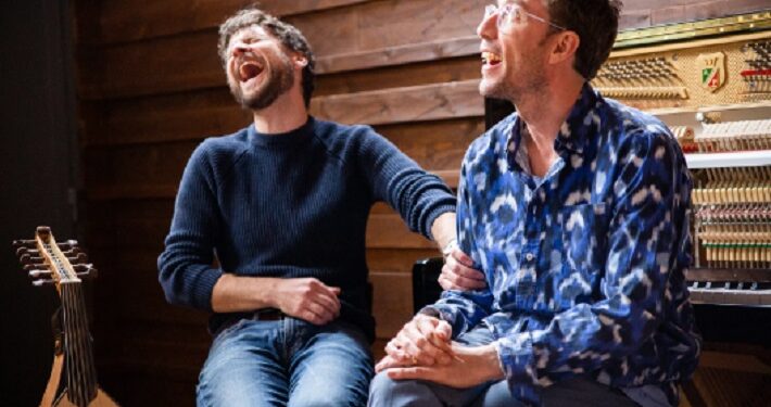 Michael League & Bill Laurance presentan “Where you wish you here”