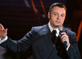 Tiziano Ferro lanzó un nuevo single titulado «Destinazione Mare»