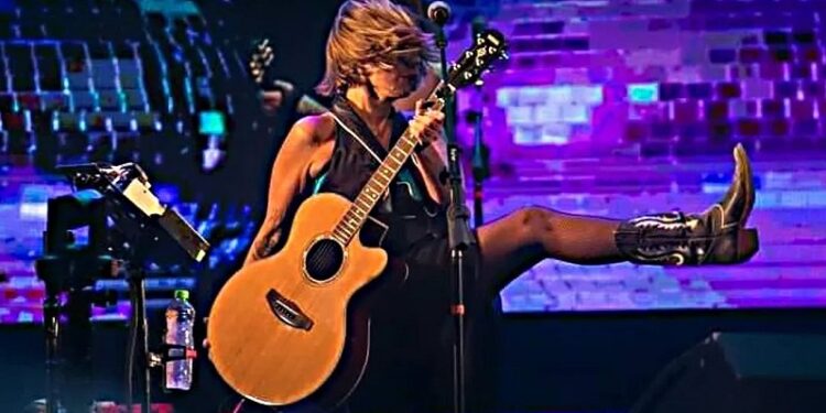 Fabiana Cantilo agregó una tercera función en el Gran Rex