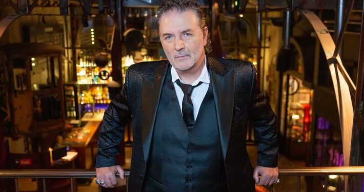 Miguel Mateos prepara gira argentina y un concierto sinfónico en el Luna Park