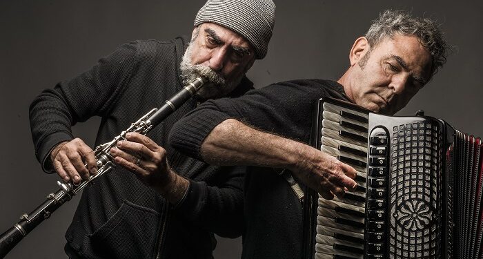Lerner & Moguilevsky llaman a reunirse en «Tish» para reponer «lo comunal como inspiración»