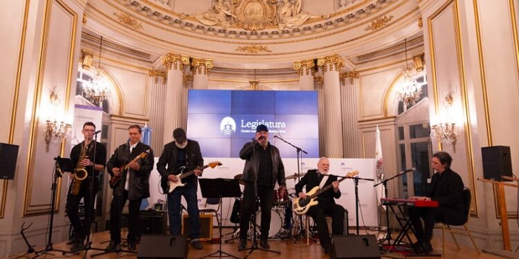 La Legislatura destacó los 45 años de Memphis la Blusera