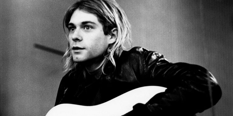 Subastaron la guitarra de la última gira de Kurt Cobain en 1,5 millones de dólares