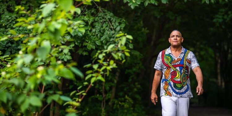 XOCÔ presenta ‘Constança’: un vibrante homenaje a la cultura y folclore afro indígena brasileño