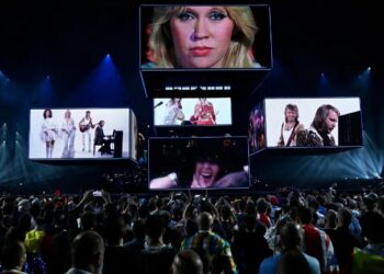 ABBA reaparece en Eurovisión por los 50 años del triunfo de ‘Waterloo’
