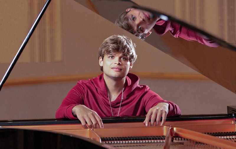 Jesús Molina presenta ‘Quintuplets’ y ‘Pichi’, los Primeros temas de su próximo Álbum «Selah»