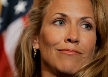 Sheryl Crow, una voz clara y potente en el primer concierto de la temporada