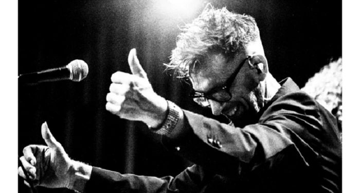 Diego Frenkel presenta «Intimo & Acústico»