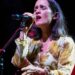 Julieta Venegas pone en pie a Cartagena en la primera noche de «La Mar de Músicas»