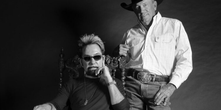 Tony Brown y George Strait celebran 20 álbumes
