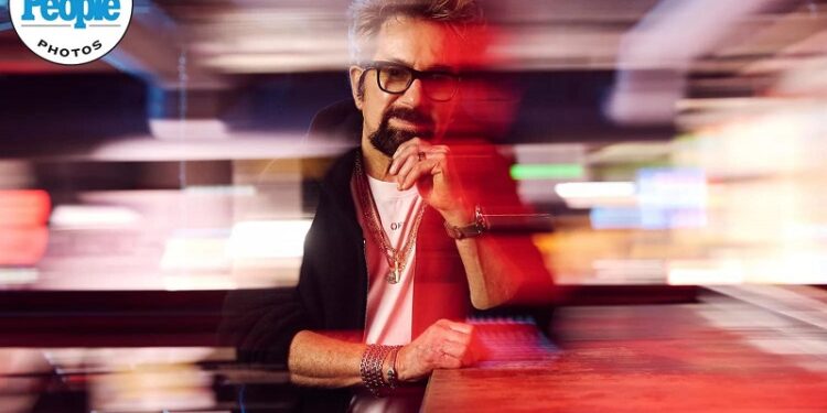 Tony Brown fue honrado con el premio ACM Icon