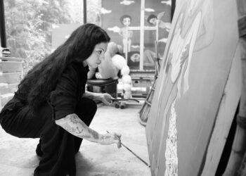 Mon Laferte invita a sanarnos