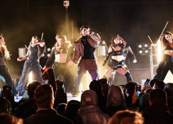 PLUTO TV estrena el Concierto Exclusivo de Mario Bautista: Coke Studio Presenta MTV Flow N Top