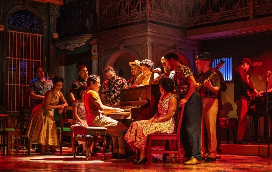 “Buena Vista Social Club” lleva a Broadway los hitos y la historia de Omara Portuondo