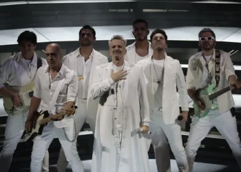 Miguel Bosé retoma el vuelo en Ciudad de México tras ocho años fuera de los escenarios